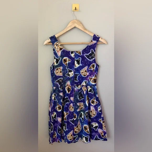 Small Retrolicious Cat Galaxy 100% Cotton Dress - Picture 5 of 5